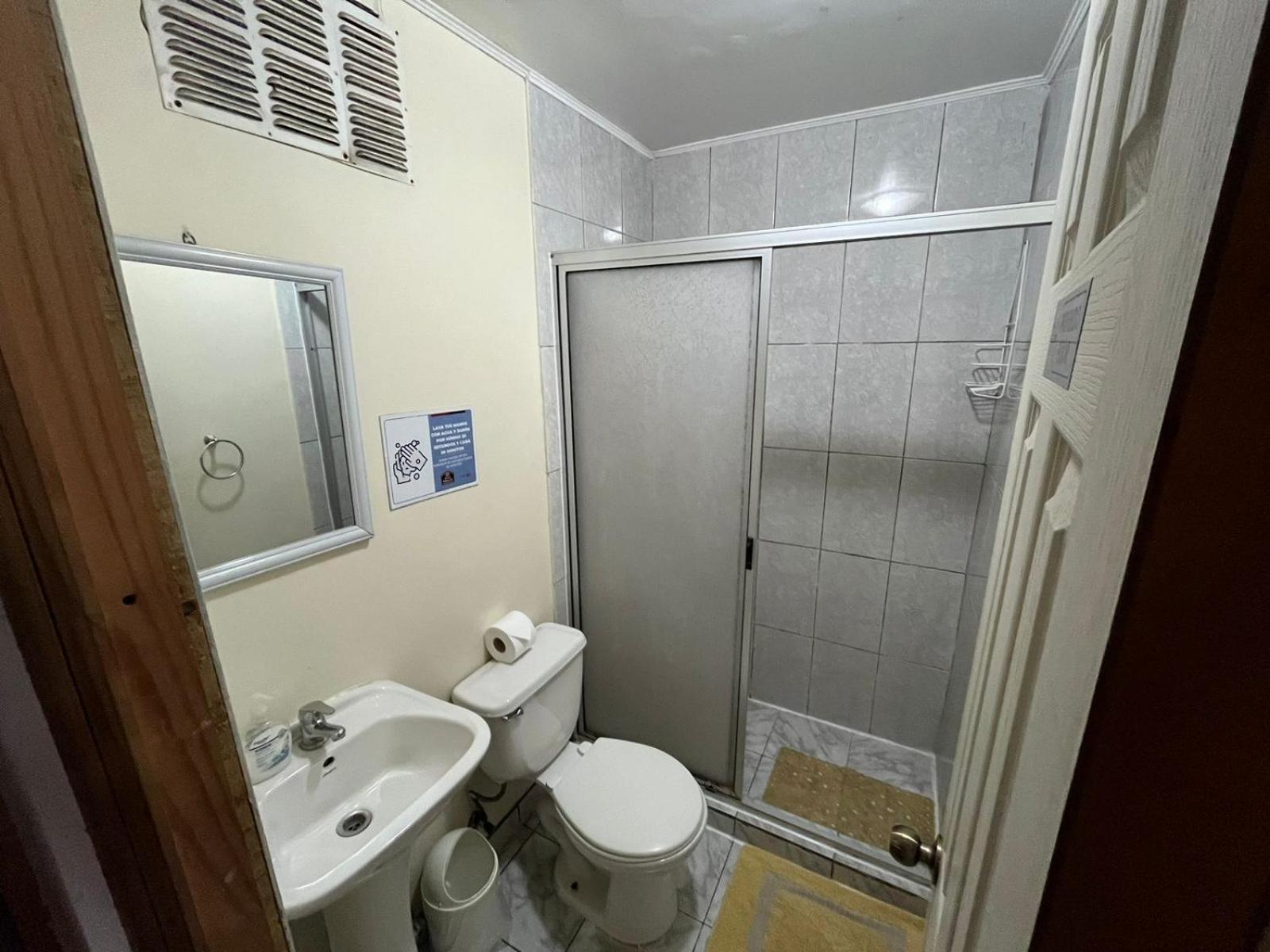 Hostal Balmaceda La Serena Extérieur photo